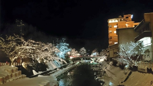 飛騨高山舩坂酒造店